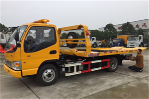 川汇区哪里有拖车服务